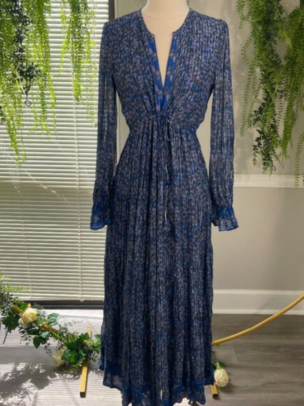 Saylor | Ina Lurex Floral Midi Dress